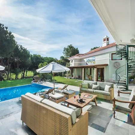 Sleeps 15 With Pool Air Con And Wifi Villa Quinta do Lago