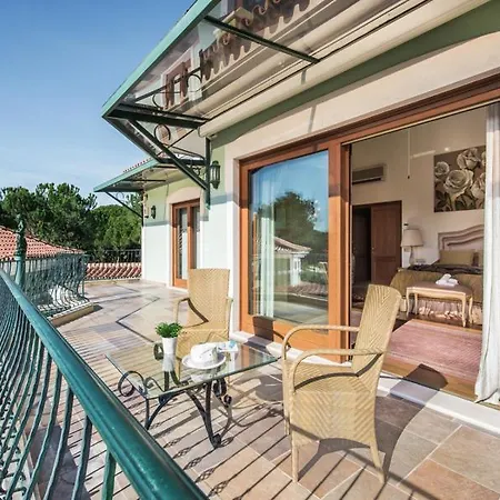 Sleeps 15 With Pool Air Con And Wifi Villa
