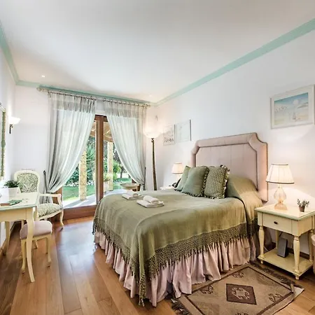 Sleeps 15 With Pool Air Con And Wifi Quinta do Lago