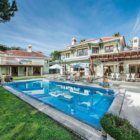 Sleeps 15 With Pool Air Con And Wifi Villa *